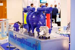 Стенд с оборудованием